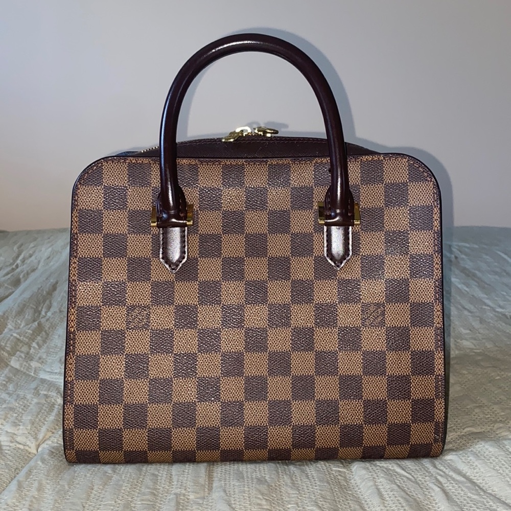 Louis Vuitton Square bag